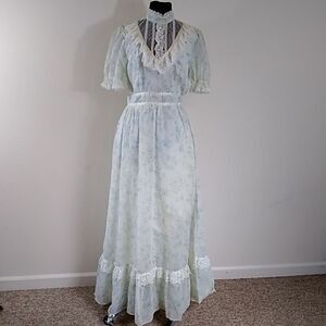 Vintage Women Dress Size 13/14